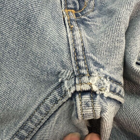 Abercrombie & Fitch 24 / 00 A&F Mom Jean Denim Blue High Rise Cut-Off Light Wash - Picture 8 of 11